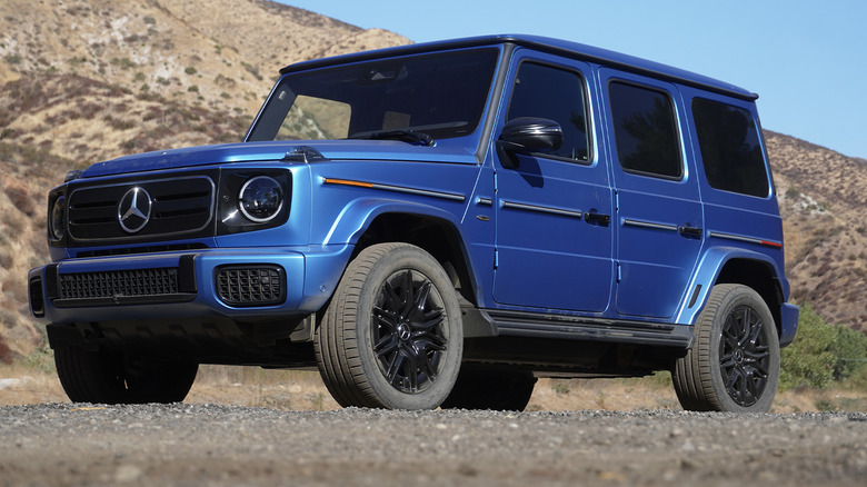 2025 Mercedes-Benz G 580 with EQ Technology front three-quarters