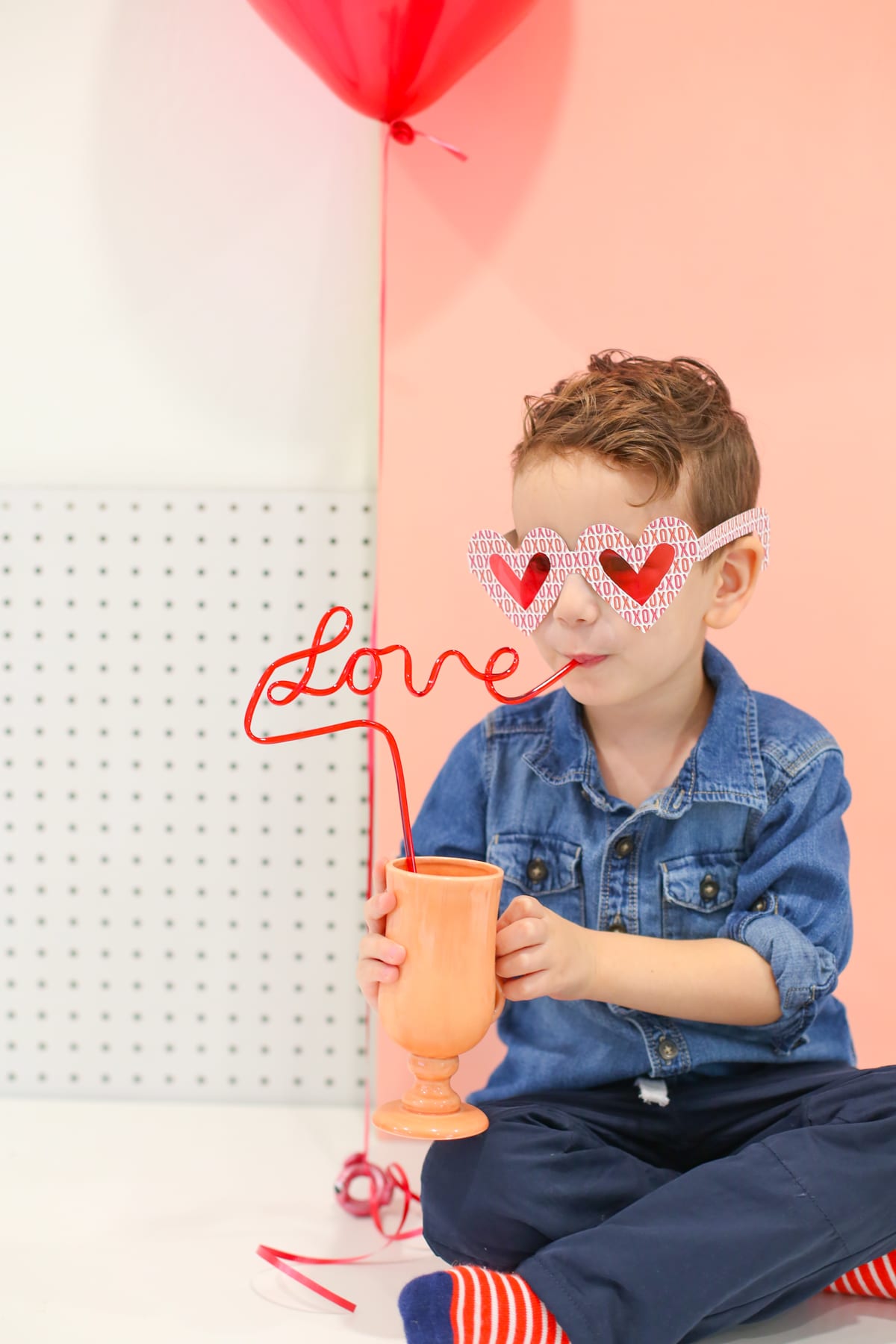 Looking for a free printable Valentine for class or school? These Valentine's Day printables are right up your alley! Your kiddo and friends will love them. And they're all free! The Very Best Printable Valentines for School