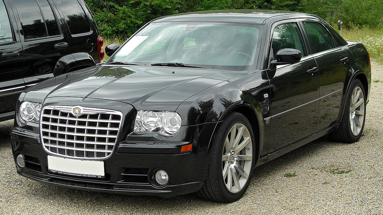 Black 1st generation Chrysler 300C