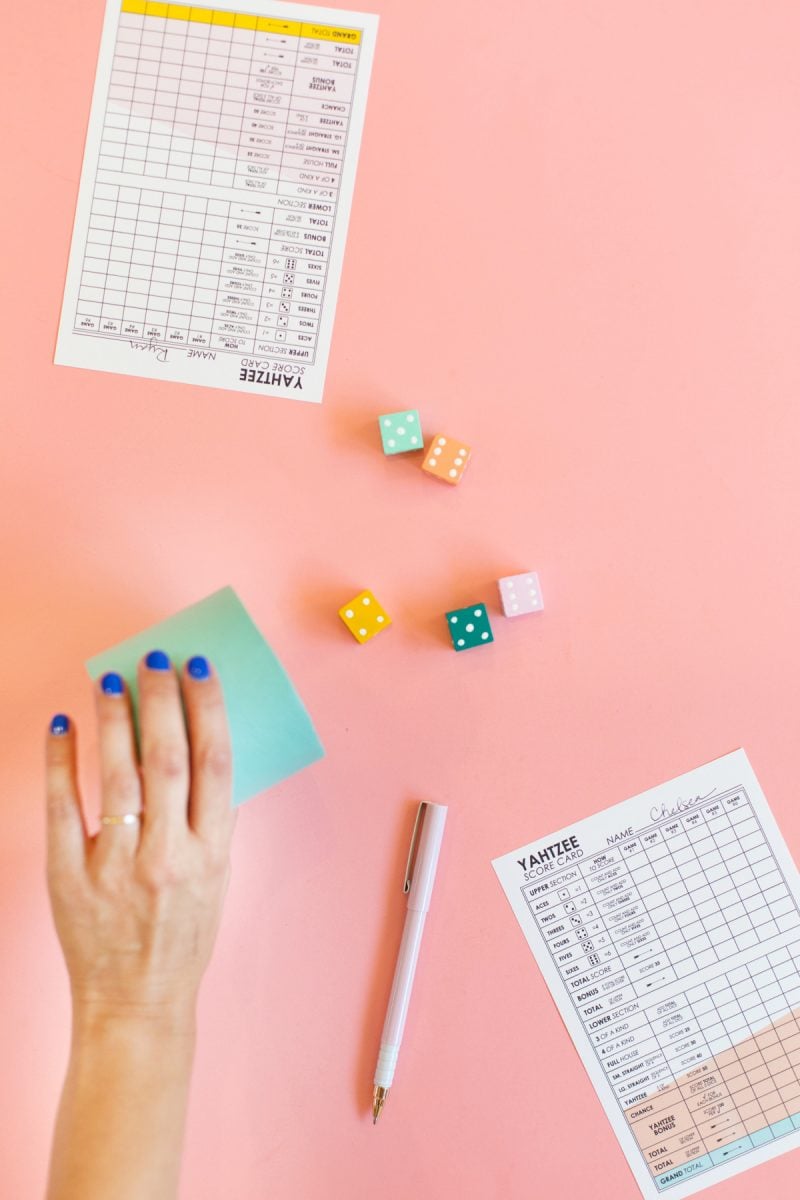 How to Make a DIY Yahtzee Game