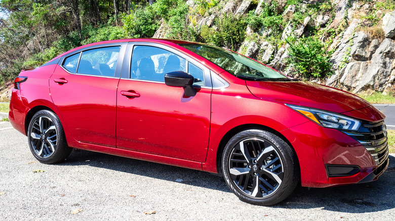 2023 Nissan Versa SR parked