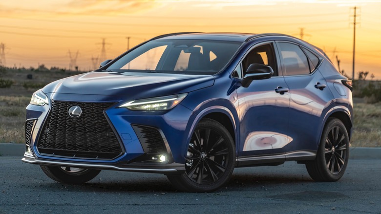 2024 Lexus NX 450h+ F Sport Handling