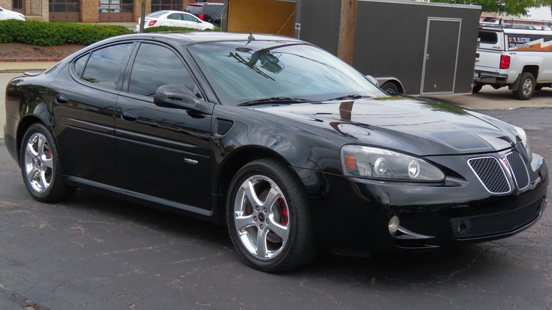 Black 2005 Pontiac Grand Prix GXP