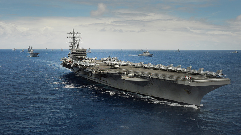 USS Ronald Reagan in strike group