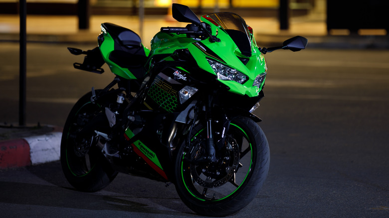 The Kawasaki ZX-25R at night.