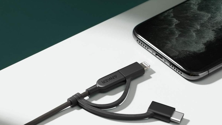 Anker Powerline II charging cable and iPhone