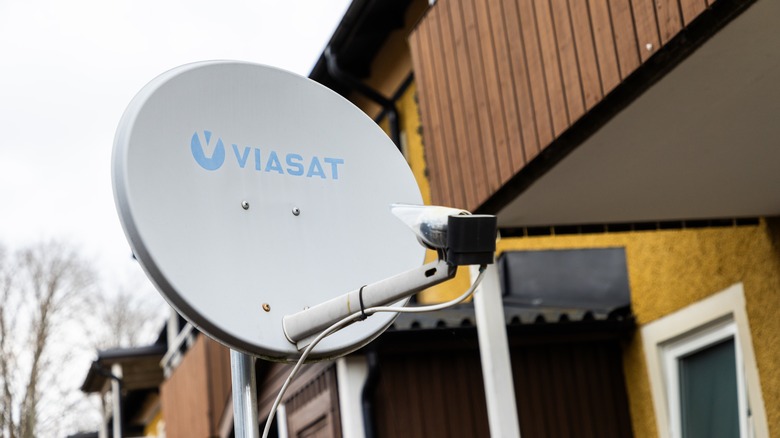 Satellite dish with Viasat name