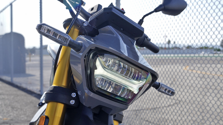 2024 Ryvid Anthem headlight detail